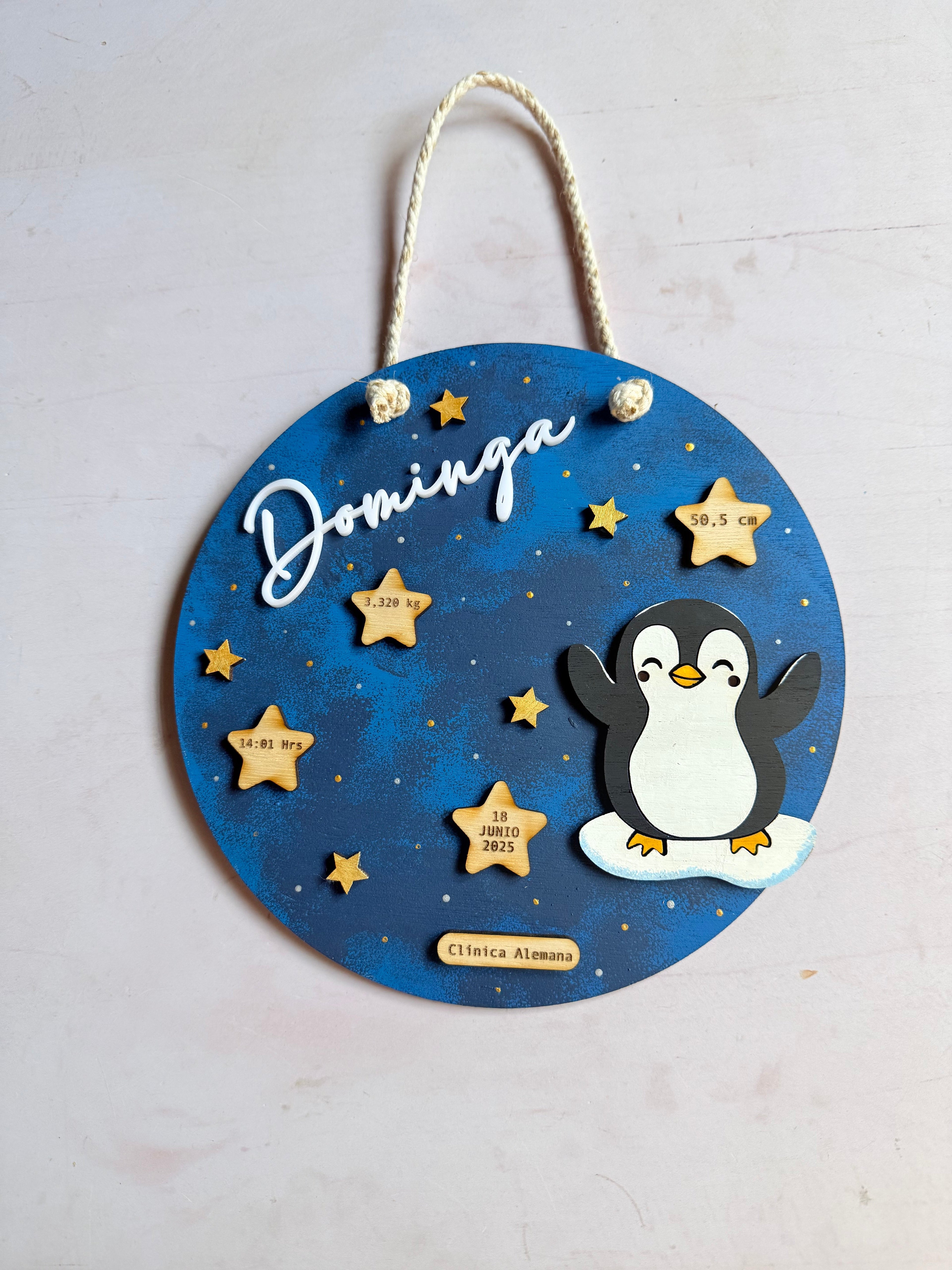 Cartel de nacimiento pingüino